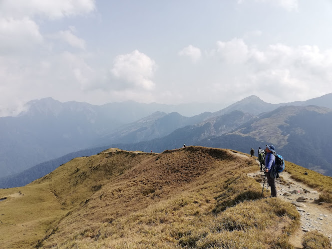 合歡山北峰路上