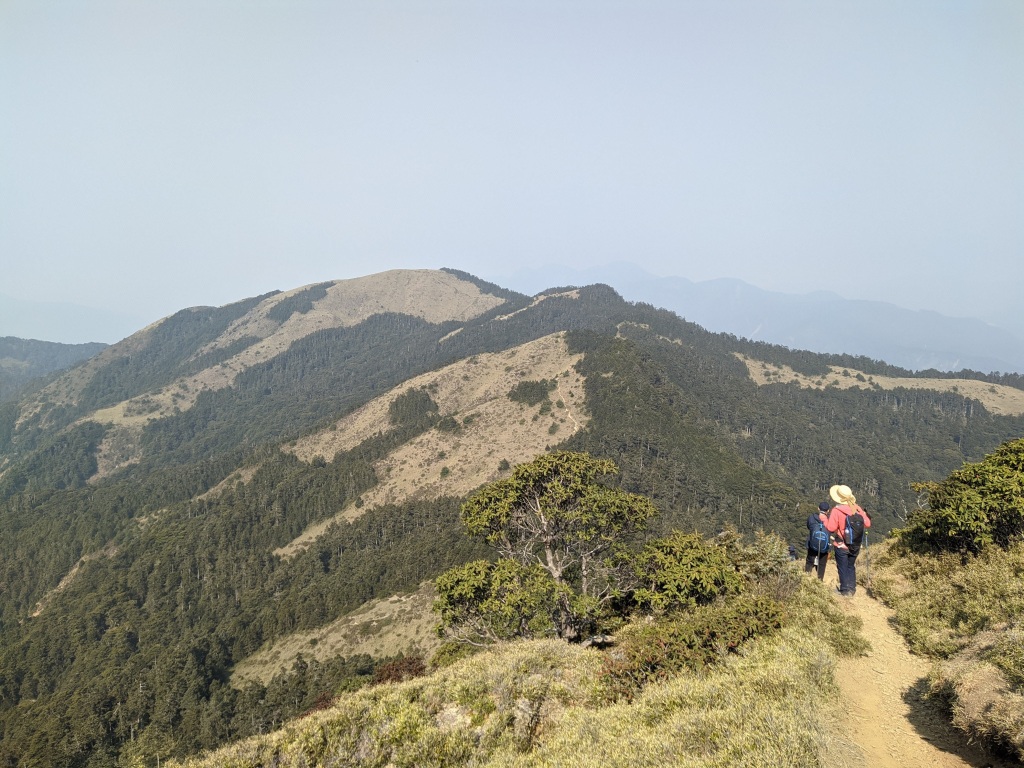 往合歡西峰的風景